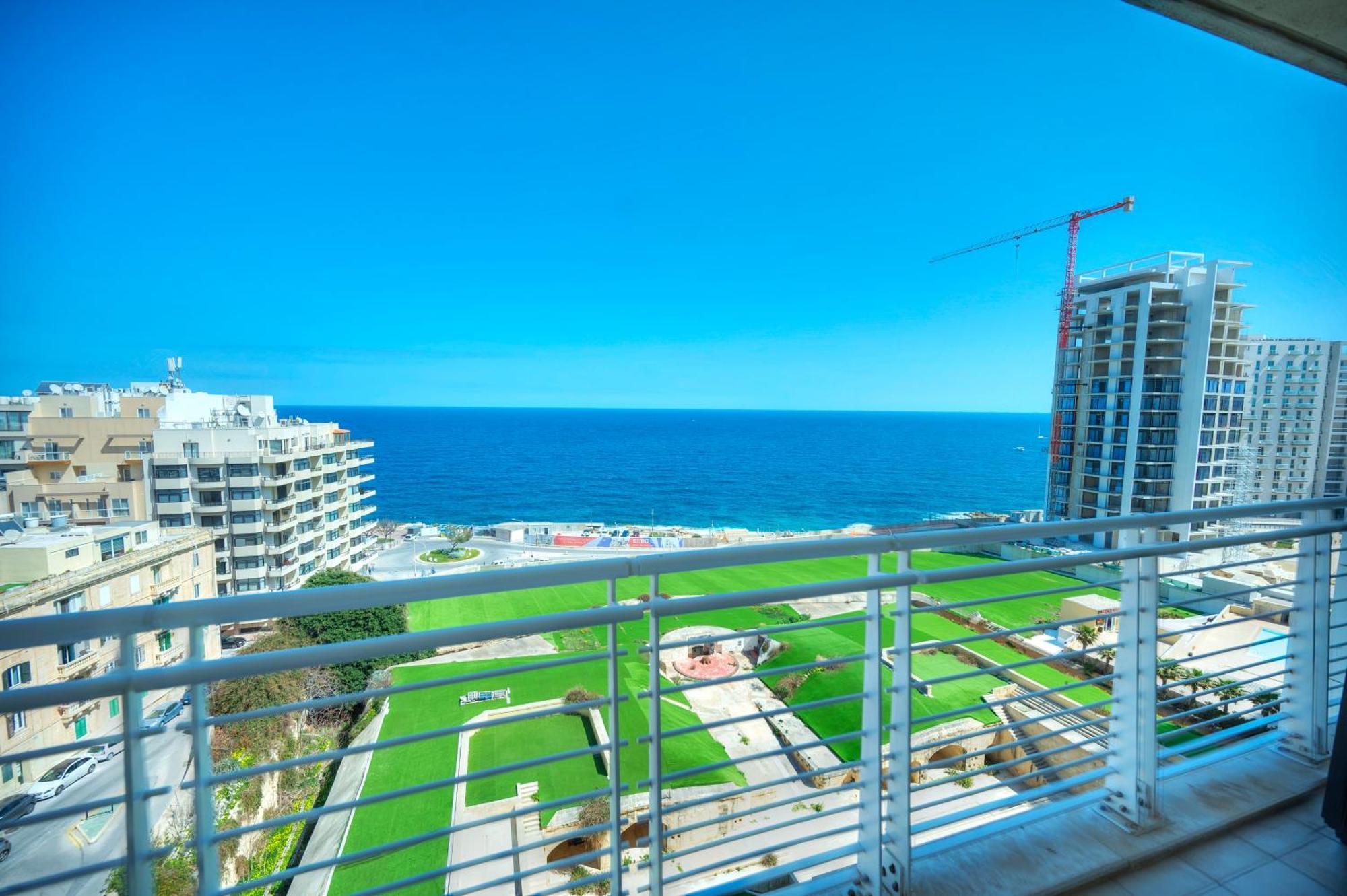 Fort Cambridge Apartments Sliema Luaran gambar